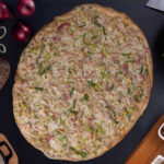 Konrads TK Flammkuchen nordischer Art mit Lachs, Lauch und Zwiebel
